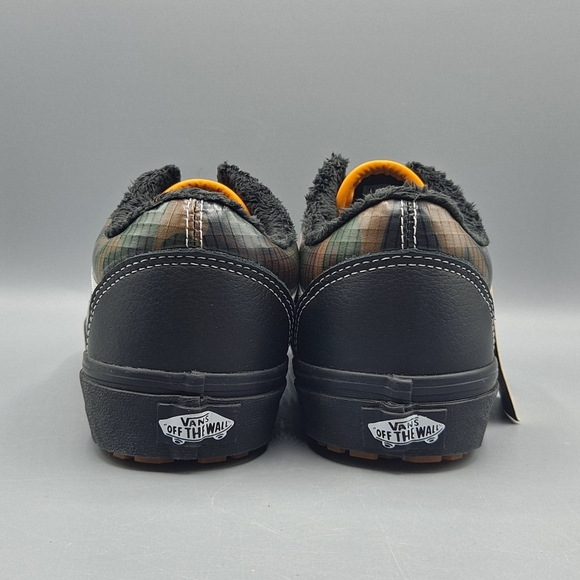 New Vans Old Skool MTE Black and Camouflage with Faux Fur Lining Men's Size 7.5 - Picture 7 of 10